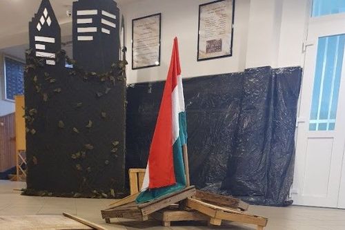 Ünnepi előadás október 23. tiszteletére